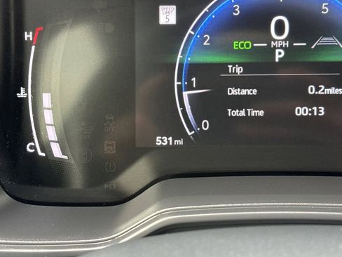 Used 2025 Toyota Corolla SE image 26