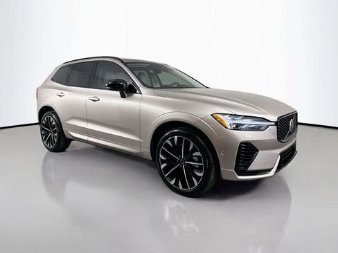 New 2026 Volvo XC60 T8 Ultra w/ Protection Package Premier AWD/4WD image 3