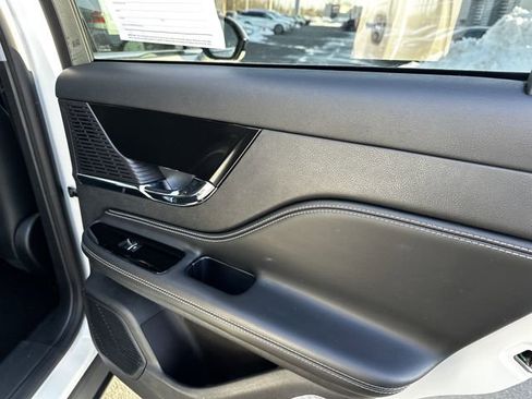 Certified 2022 Lincoln Corsair AWD w/ Equipment Group 101A image 39