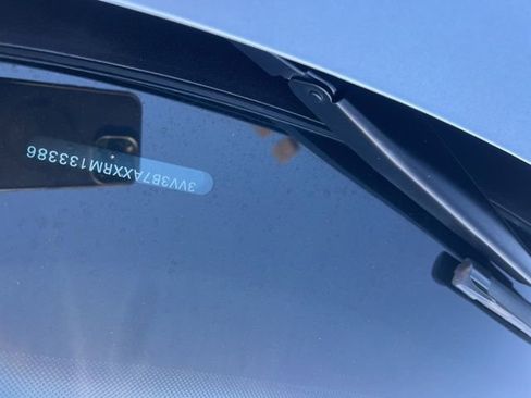 Used 2024 Volkswagen Tiguan Wolfsburg Edition image 10