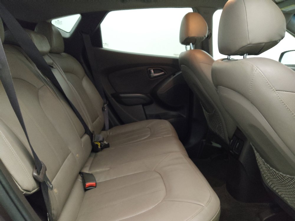 Used 2014 Hyundai Tucson Limited w/ Technology Package 02 FWD image 19