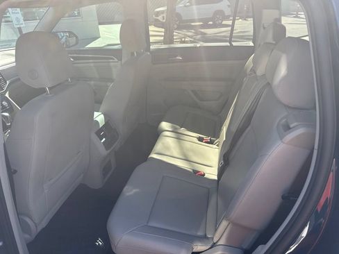 Used 2019 Volkswagen Atlas SEL R-Line AWD/4WD image 8
