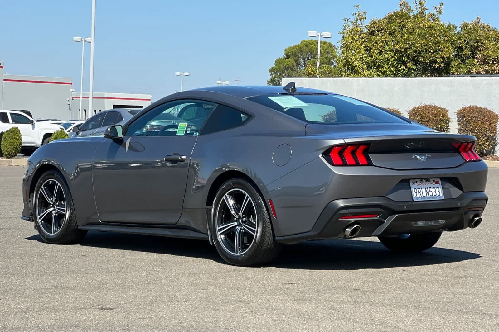 Used 2024 Ford Mustang Coupe RWD image 7