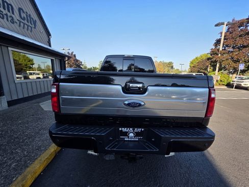 Used 2014 Ford F350 Platinum image 9