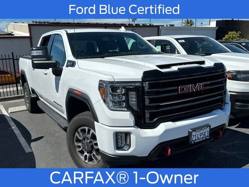 Used 2022 GMC Sierra 2500 AT4 AWD/4WD image 2