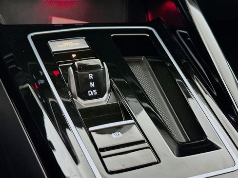 Used 2024 Volkswagen GTI Autobahn image 13