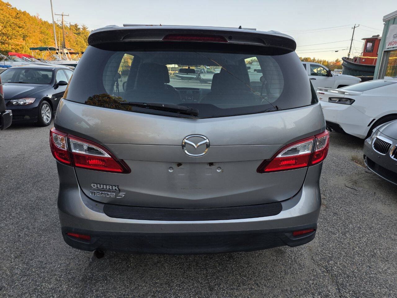 Used 2012 MAZDA MAZDA5 Touring FWD image 9