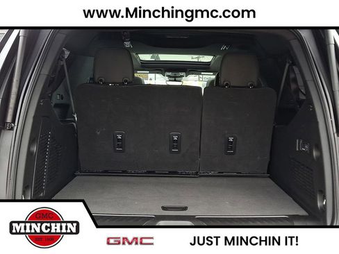 Used 2025 GMC Yukon XL Elevation w/ Technology Package AWD/4WD image 29