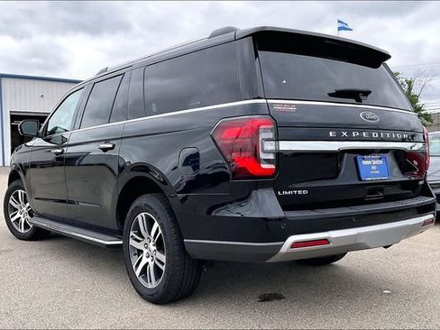 Used 2022 Ford Expedition Max Limited RWD image 3