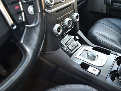 Used 2016 Land Rover LR4 HSE AWD/4WD image 19