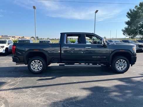 Used 2022 GMC Sierra 2500 Denali AWD/4WD image 5