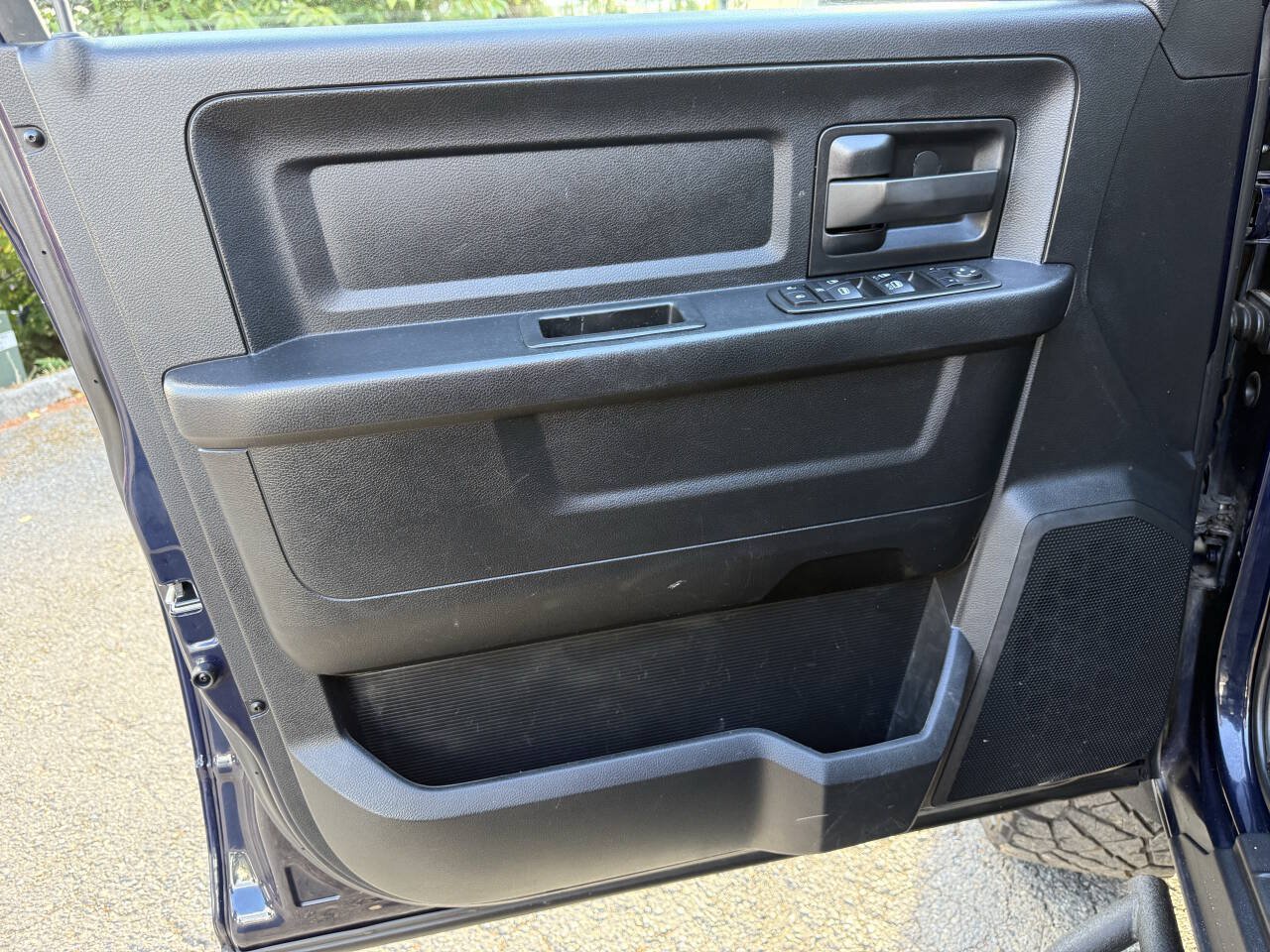 Used 2014 RAM 2500 Tradesman AWD/4WD image 14