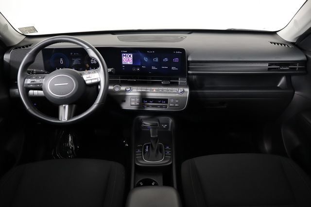 Used 2024 Hyundai Kona SEL AWD/4WD image 13