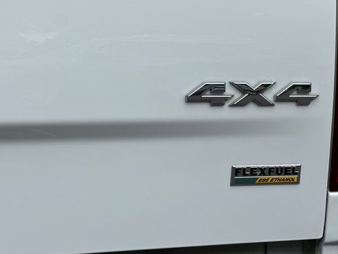 Used 2018 RAM 1500 Classic SLT w/ Luxury Group AWD/4WD image 33