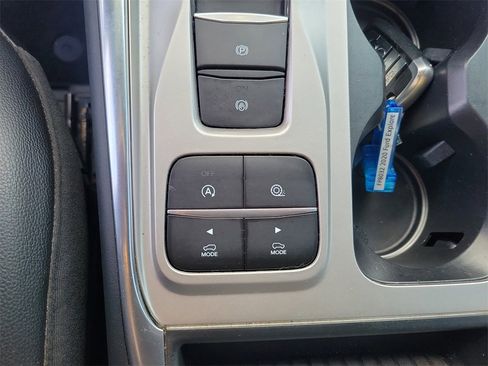 Used 2020 Ford Explorer Limited w/ Class III Trailer Tow Package image 26