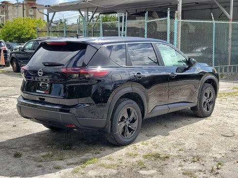 New 2026 Nissan Rogue SV FWD image 7