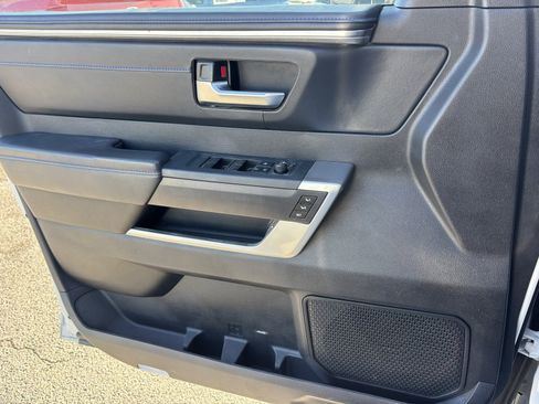 Used 2022 Toyota Tundra Platinum image 10