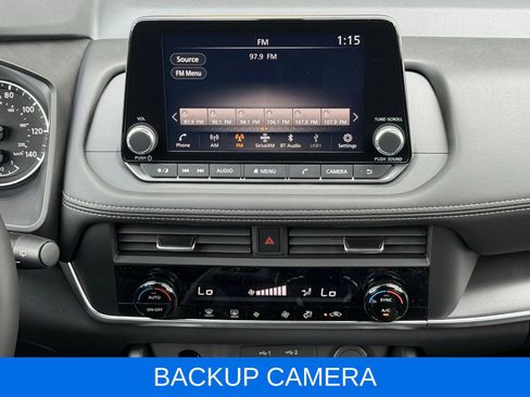 Used 2026 Nissan Rogue SV AWD/4WD image 18