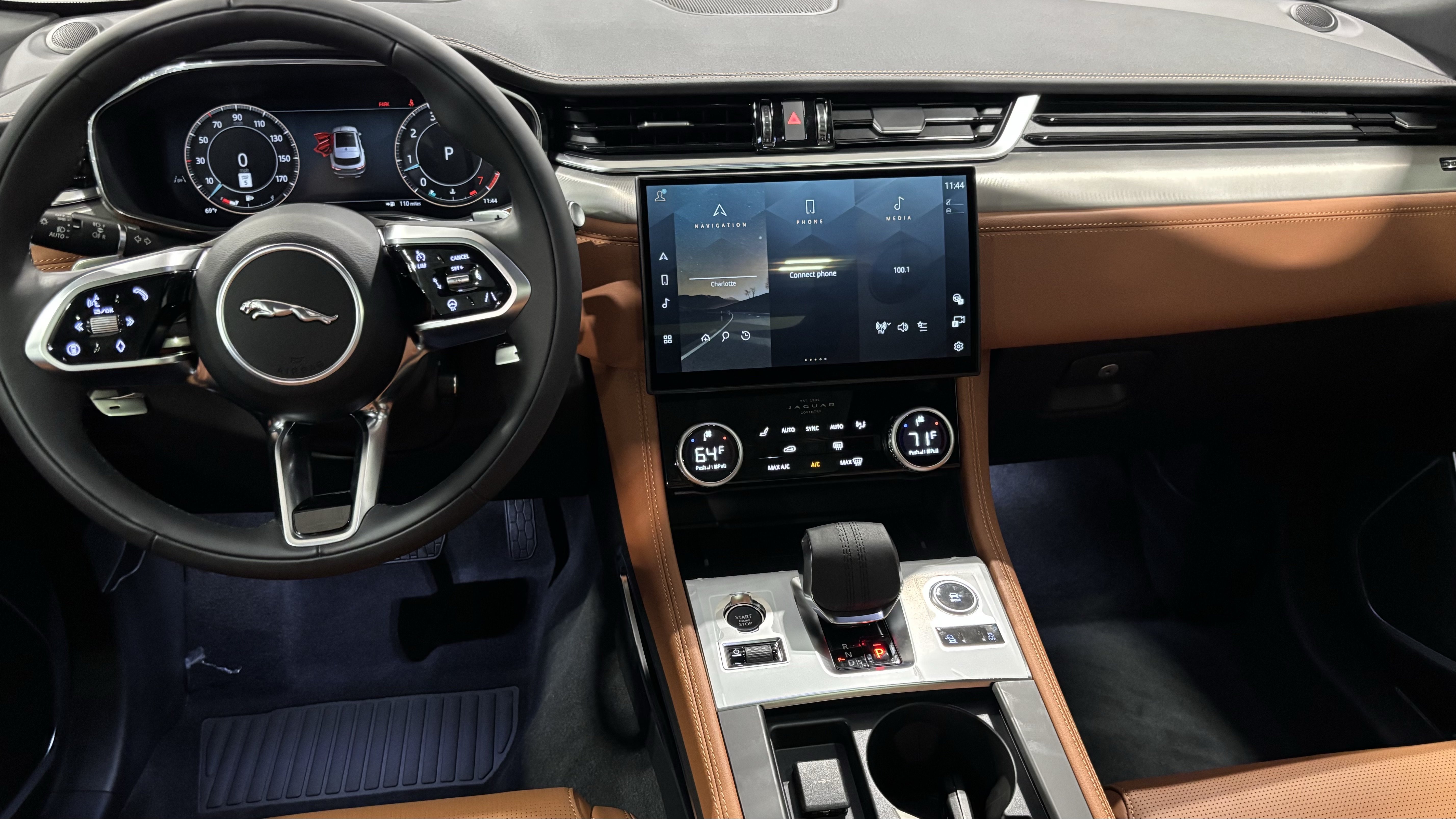 New 2026 Jaguar F-PACE R-Dynamic S AWD/4WD image 5