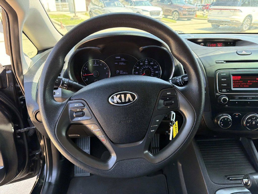 Used 2016 Kia Forte LX FWD image 21