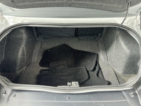 Used 2023 Dodge Challenger R/T RWD image 32