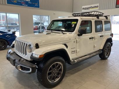 Used 2018 Jeep Wrangler Unlimited Sahara w/ Uconnect 4C Nav & Sound Group