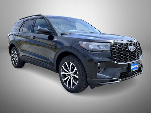 New 2026 Ford Explorer ST-Line AWD/4WD image 3