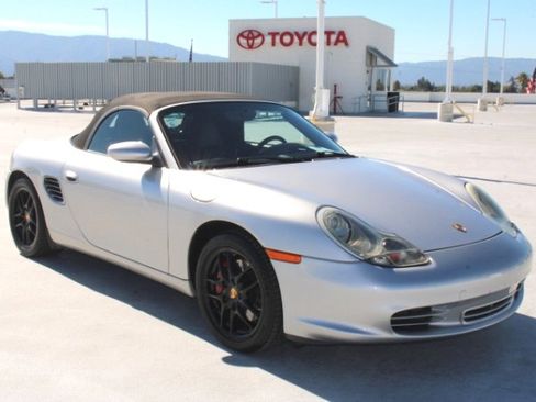 Used 2004 Porsche Boxster S image 2