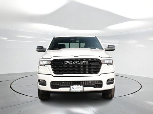 New 2026 RAM 1500 4x4 Crew Cab image 4
