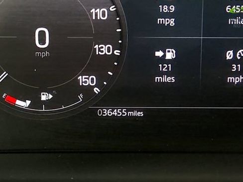 Used 2024 Land Rover Defender 130 X-Dynamic SE AWD/4WD image 62