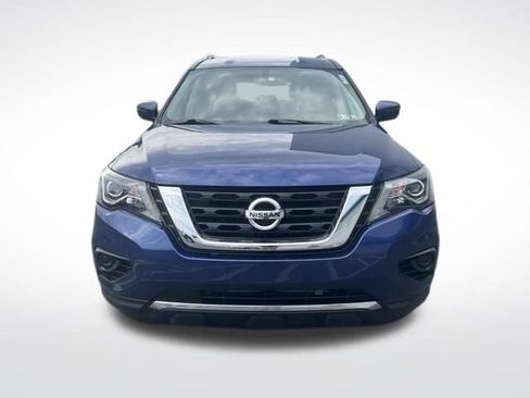 Used 2019 Nissan Pathfinder S AWD/4WD image 2
