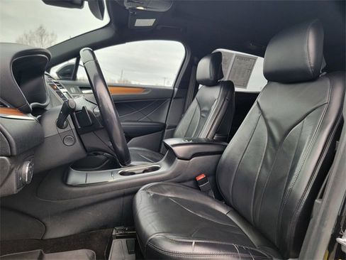 Used 2018 Lincoln MKC Reserve w/ Lincoln MKC Climate Package image 20