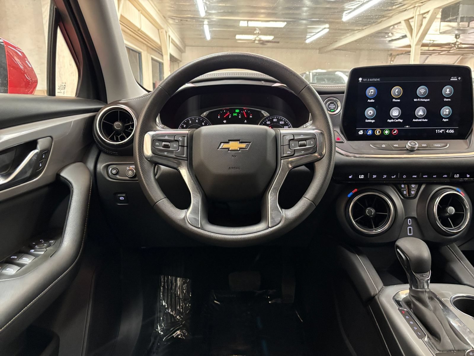 Used 2025 Chevrolet Blazer LT FWD image 34