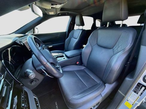 Used 2024 Lexus RX 350 Premium w/ Accessory Package (Z1) AWD/4WD image 11