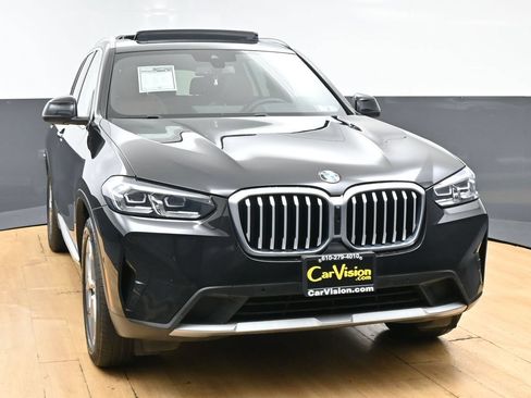 Used 2022 BMW X3 xDrive30i AWD/4WD image 3