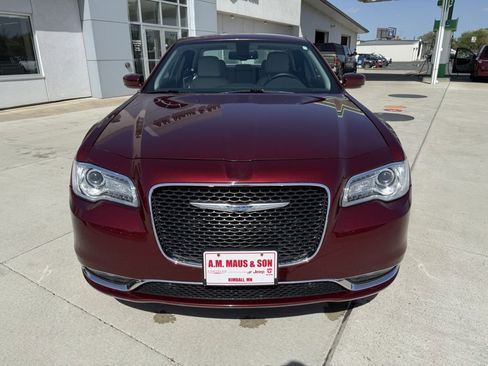 Used 2015 Chrysler 300 Limited w/ 300 Premium Group AWD/4WD image 2