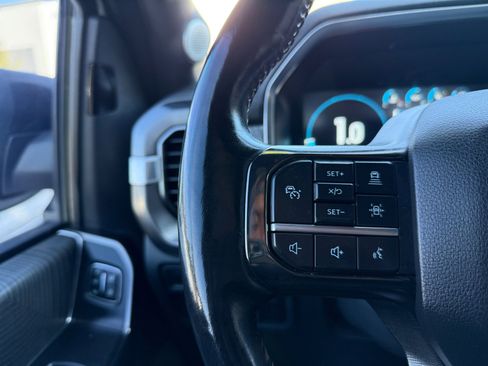 Used 2022 Ford F150 Platinum w/ Equipment Group 701A High image 18