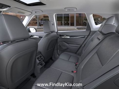 New 2026 Kia Seltos SX AWD/4WD image 21
