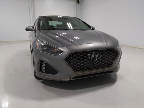Used 2018 Hyundai Sonata Limited w/ Ultimate Package 07 FWD image 14