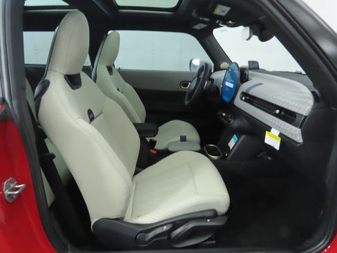 New 2026 MINI Cooper 2-Door Hardtop image 22