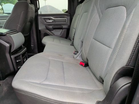 Used 2022 RAM 1500 Big Horn AWD/4WD image 34