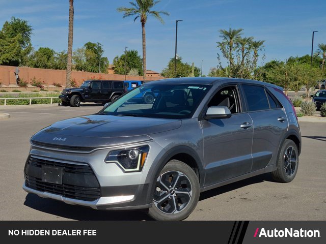 Used 2025 Kia Niro LX FWD image 1