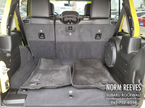 Used 2022 Jeep Wrangler Unlimited Sahara w/ LED Lighting Group image 20