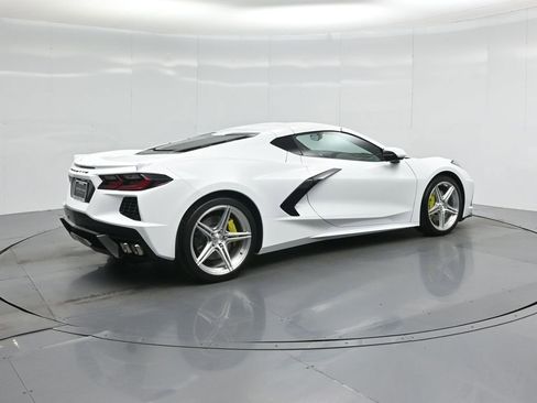 Used 2023 Chevrolet Corvette Stingray Preferred Cpe w/ Z51 Performance Package RWD image 20