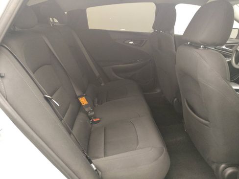 Used 2020 Chevrolet Malibu LS image 19