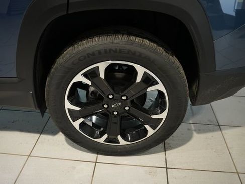 New 2026 Chevrolet Equinox LT w/ Convenience Package II image 11