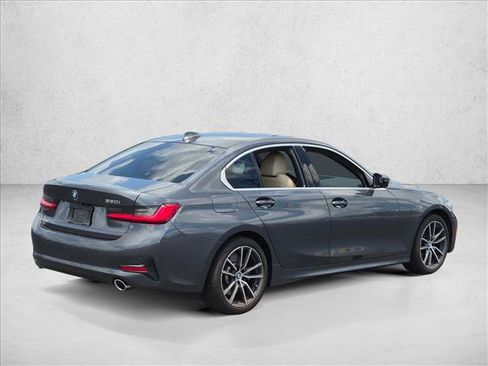 Used 2020 BMW 330i Sedan w/ Convenience Package RWD image 5