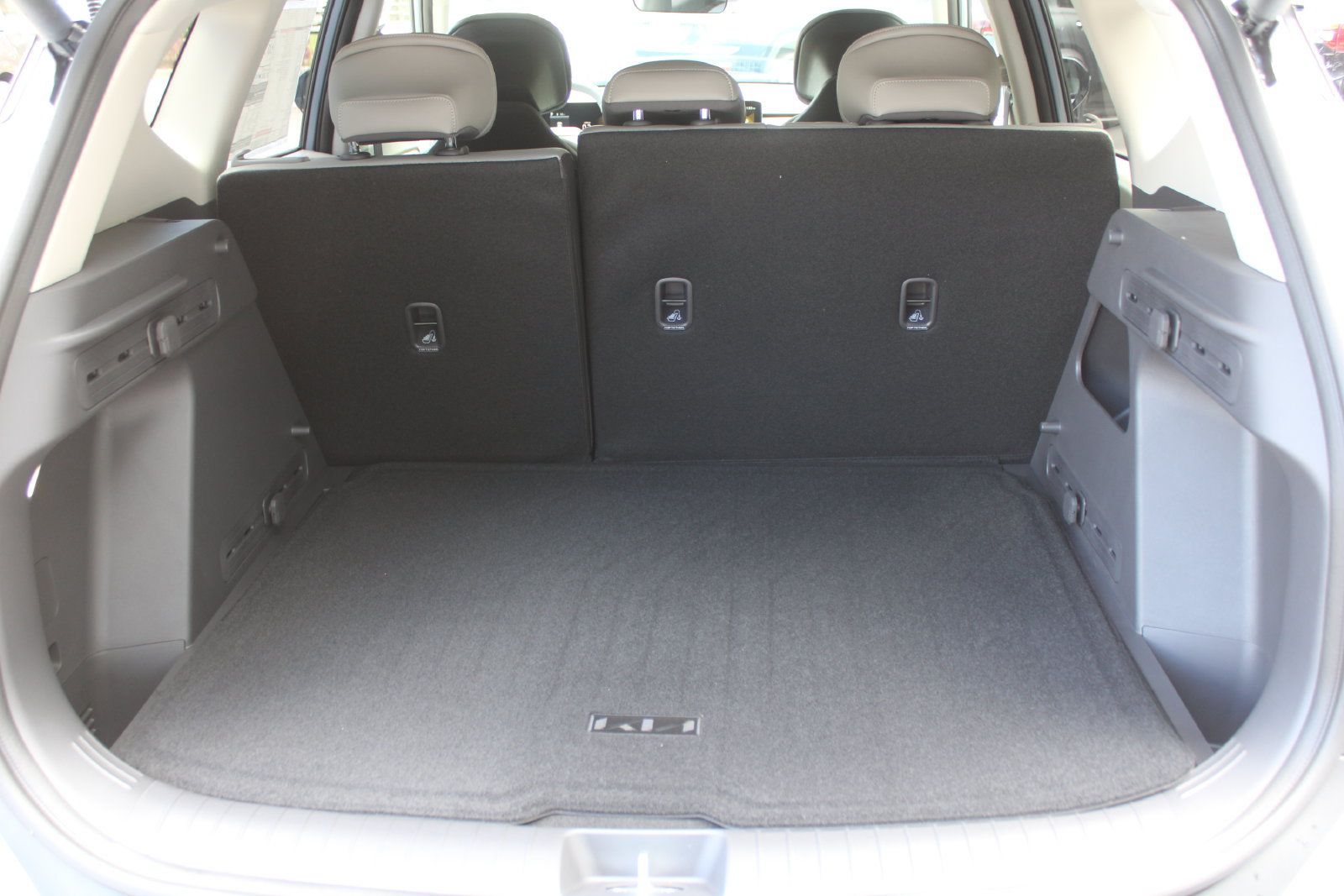 New 2027 Kia Seltos EX w/ EX Panoramic Sunroof Package FWD image 10