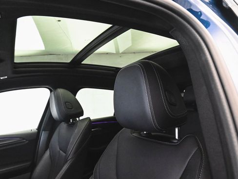 Used 2022 BMW X4 xDrive30i w/ M Sport Package 2 image 32