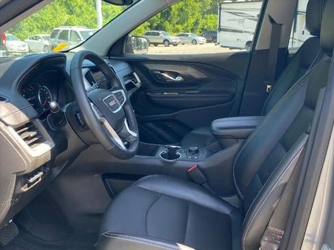 Used 2023 GMC Terrain SLT w/ Infotainment Package II FWD image 14